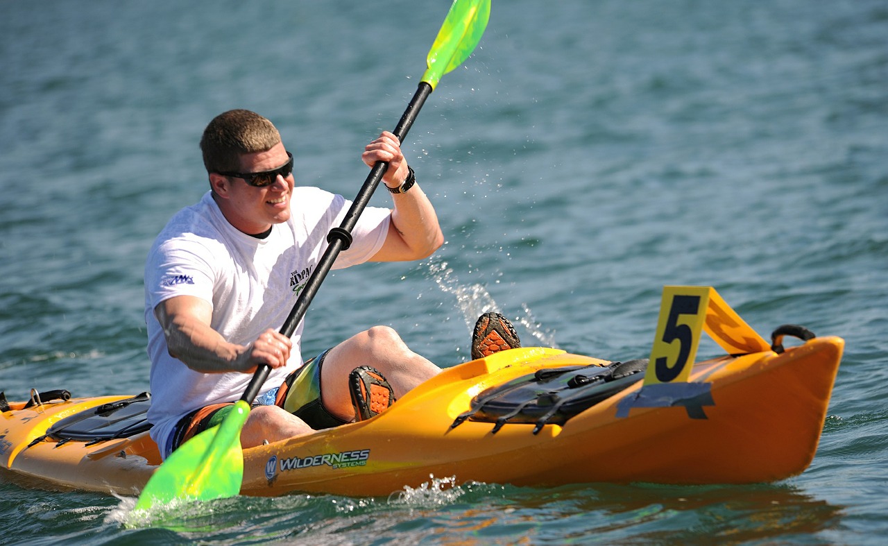 Kayaking for 2 – just ! Kayaking for 2 – just !